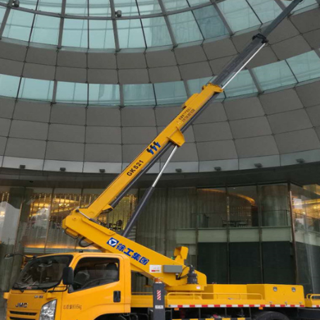 新邵附近高空作业车租赁｜安全设备租赁｜高空安装|工程定制化方案｜亿立达设备租赁